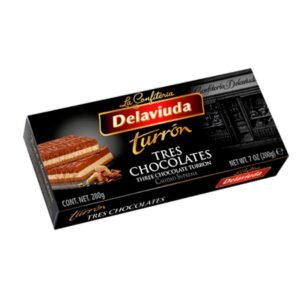 Turron Tres Chocolates. Delaviuda